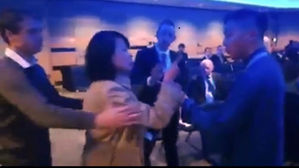 中 CCTV특파원 영국서 한때 체포&hellip;"소란 피워" VS "취재 제지"