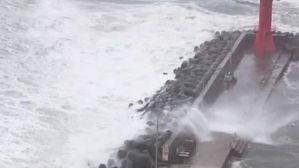 태풍 '속도&middot;경로' 바뀌어 빠르게 북상&hellip;곧 남해안 상륙