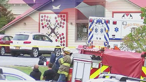 차량 충돌 후 내리막 돌진한 리무진&hellip;20명 사망