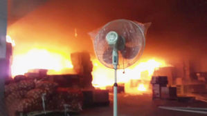 대구 번개시장 화재로 점포 잿더미&hellip;대구역까지 검은 연기