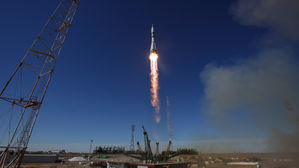 "러 유인 우주선 사고로 내주 군사위성 발사 무기한 연기"