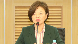 진선미 장관 "화해&middot;치유재단 처리, 내달 초 가닥"