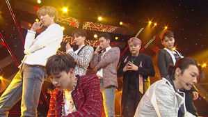 [SBS Star] VIDEO: Super Junior Makes Its Fans Chant 'One More Time' After Its Stage!