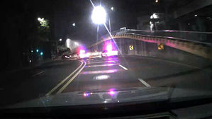 한밤 부산 도심서 도난차량 18㎞ 추격전&hellip;순찰차 13대 투입