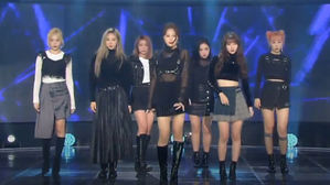 [SBS Star] VIDEO: DREAMCATCHER Enchants the Audience with Its Powerful Stage