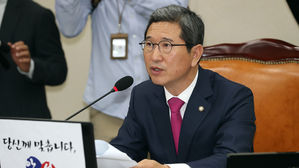 김학용 "조명래 후보, 장남에 아파트 불법증여&middot;은폐 의혹"