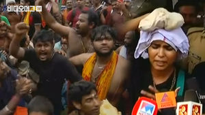 '생리중인 여성은 불경하다'&hellip;법원 판결에도 '여성 출입' 반대하는 인도 힌두교 사원