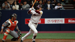 넥센, 한화 꺾고 4년 만의 PO행&hellip;8타점 임병욱 시리즈 MVP