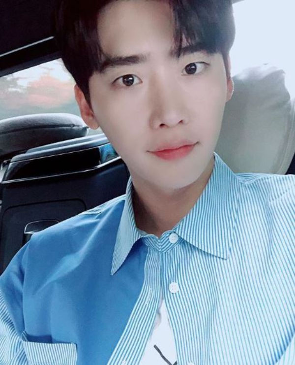 Lee Jong Suk