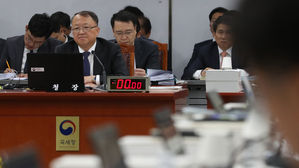 국세청장, 삼성 차명부동산 의혹에 "법령 내 엄중 조치"