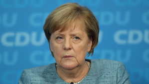 反 메르켈 당권후보 난민 문제 직격탄&hellip;'포스트 메르켈' 경쟁 점화