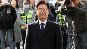 [현장영상] 첫 경찰 출석한 이재명 지사 "인생지사 새옹지마…사필귀정"