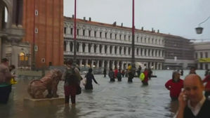 최악 폭우에 물에 잠긴 베네치아&hellip;프랑스는 엄청난 폭설