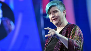 [SDF2018 포토] '빅데이터 시대를 되묻다'로 강연하는 캐시 오닐