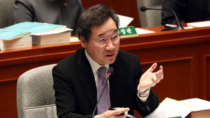 이 총리, 5&middot;18계엄군 성폭행에 "피해자와 광주시민께 깊이 사과"