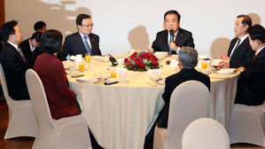 여야 5당 대표 "연말까지 선거제 개혁안 마련에 최선" 합의