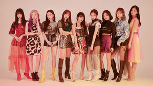 [SBS Star] TWICE Set a Record by Making All of Its 10 Tracks a Megahit!