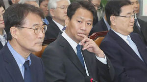 장하성 "가장 잘한 일은 소득주도성장"…위기론엔 "과한 해석"