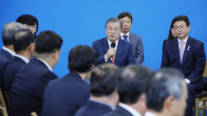 문 대통령 "경북, 4차 산업혁명·신북방 정책 거점 될 수 있어"