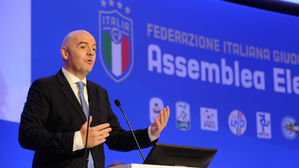 스위스 검찰, 인판티노 FIFA 회장-검찰 고위층 유착 의혹 조사