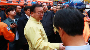 김부겸 장관, 고시원 화재현장 방문&hellip;"피해자 지원에 최선"