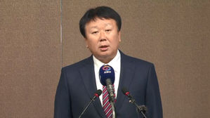 "명예 지키고 싶다" 선동열 전격 사퇴&hellip;KBO '당혹'