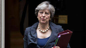 메이, 트럼프 발언 반박&hellip;"미국과 이미 무역협정 논의 진행"