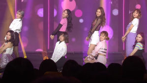 [SBS Star] VIDEO: Weki Meki Is Determined to Win the Heart of Its 'True Valentine'!