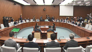 '협치' 합의했는데 법안마다 '충돌'…또 멈춘 국회