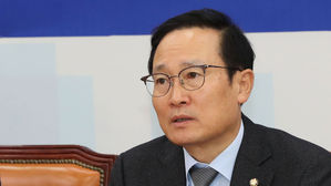 홍영표 "법관 탄핵소추 적극 검토…논의 즉각 시작"