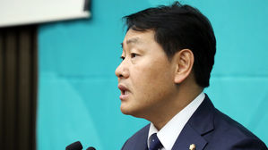 김관영 "사법농단 판사 탄핵소추 국회 논의는 시기상조"