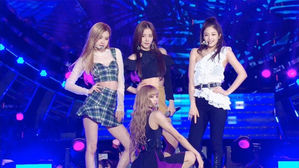 [SBS Star] VIDEO: BLACKPINK Members Stun Everyone with Their Superb Performance & Beauty
