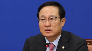 홍영표 "경사노위 합의되면 ILO 핵심협약 국회비준 처리"