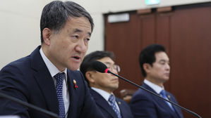 박능후 "국민연금 개혁안 늦어도 12월까지 국회 보고"