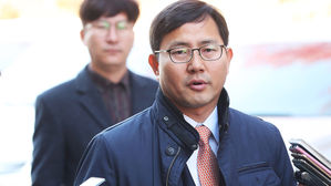 "'함바 비리' 유상봉, 이재명 부부 수사 경찰간부 2명 뇌물혐의 고발"