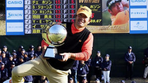 '낚시꾼 스윙' 최호성 일본 투어 우승에 미국 매체도 관심