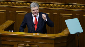 우크라 의회 "전국 10개 지역과 아조프해 등에 계엄령 적용"