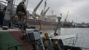 우크라이나 대통령 "나토 회원국들이여, 해군함정 지원해달라"
