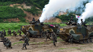 [취재파일] 국회 vs 국방부, '해병대 4성 장군' 줄다리기