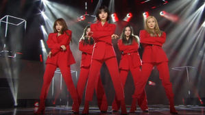 [SBS Star] VIDEO: EXID Returns to the Stage with Its First Love Song 'I LOVE YOU'!