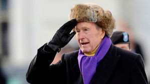 트럼프, '아버지 부시' 별세에 5일 '국가 애도의 날' 지정