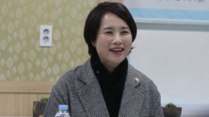유은혜 "아이들 위한 돌봄교실 전국으로 확대할 것"