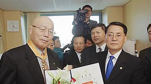 2018년 대한민국 스포츠영웅에 레슬러 김일&middot;양궁 김진호