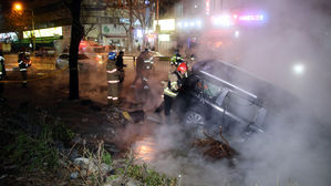 뿌연 증기에 차 세운 순간 비명&hellip;블랙박스에 담긴 사고 장면