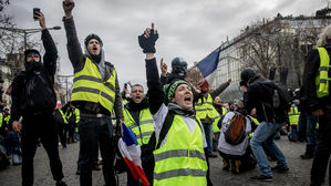 프랑스 경찰, '노란 조끼 운동' 대변인 에릭 드루에 체포