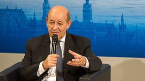 프랑스 외무장관, 트럼프 트윗에 '발끈'&hellip;'내정간섭 말라' 직격탄