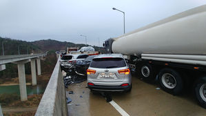 '블랙아이스 주의' 전남서 17대 추돌사고 등 25건 차량사고 신고