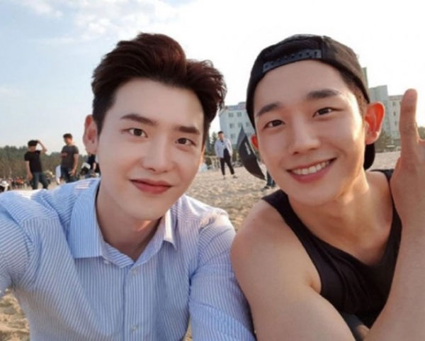 Lee Jong Suk, Jung Hae In