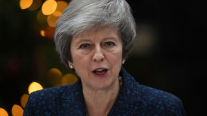 英 메이 "의회, 더많이 원해"&hellip;EU "아무리줘도 부족하다고 할 것"