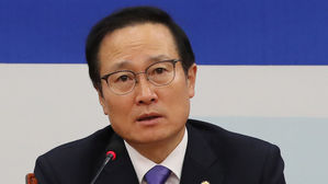 홍영표 "12월 임시국회 필요…한국당에 정식 요청"